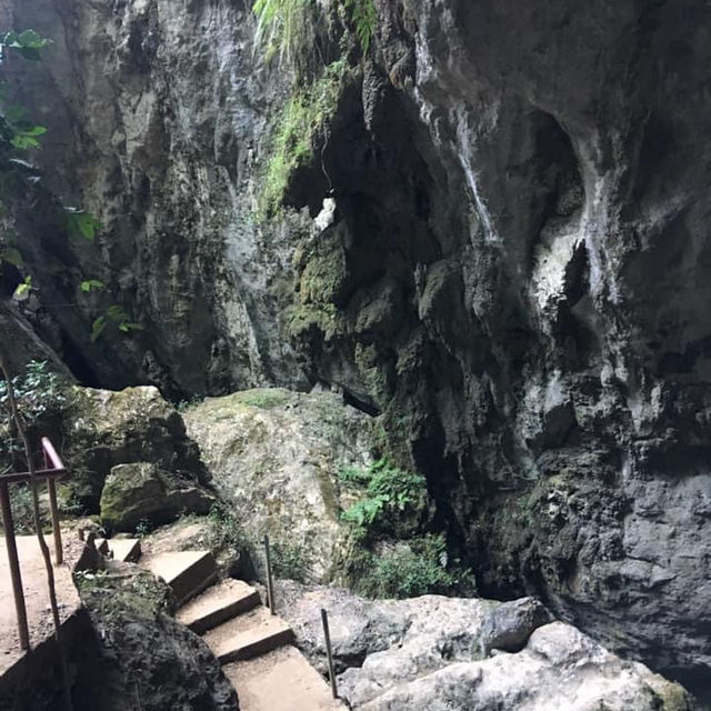 Lumiang Burial Cave in Sagada 