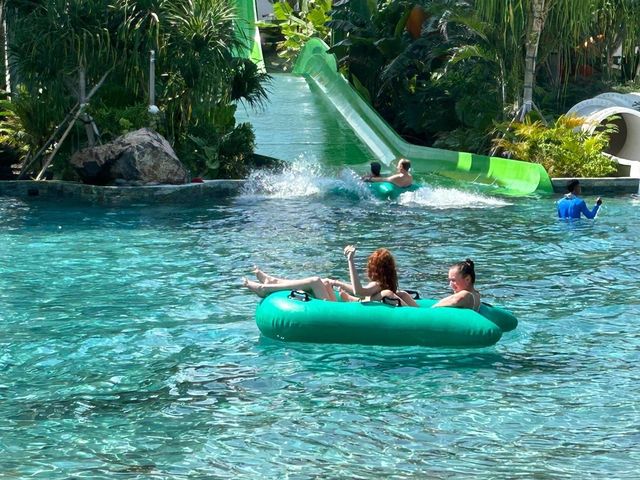 Splish-Splash Fun at Waterbom Bali!