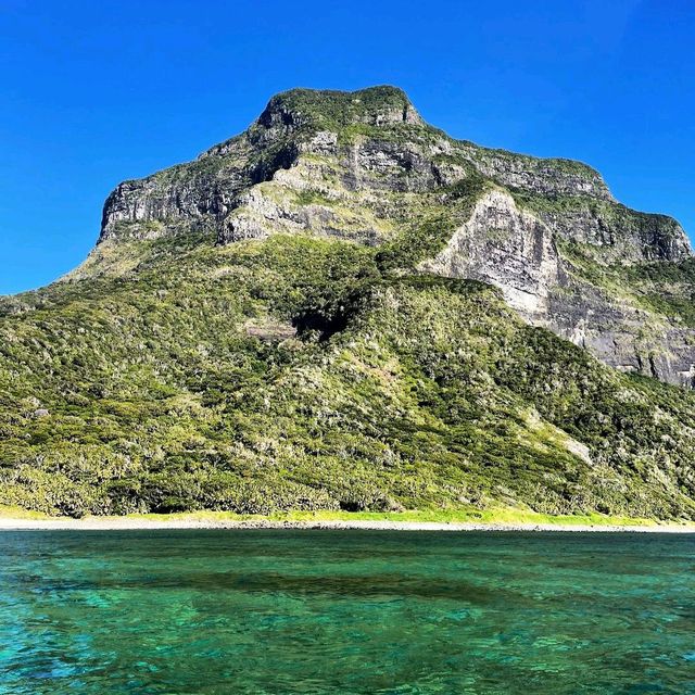 🌴 Lord Howe Island: A Hidden Paradise 🌴