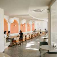 Praline Dining Room ถนนพรานนก - กาญจนาภิเษก