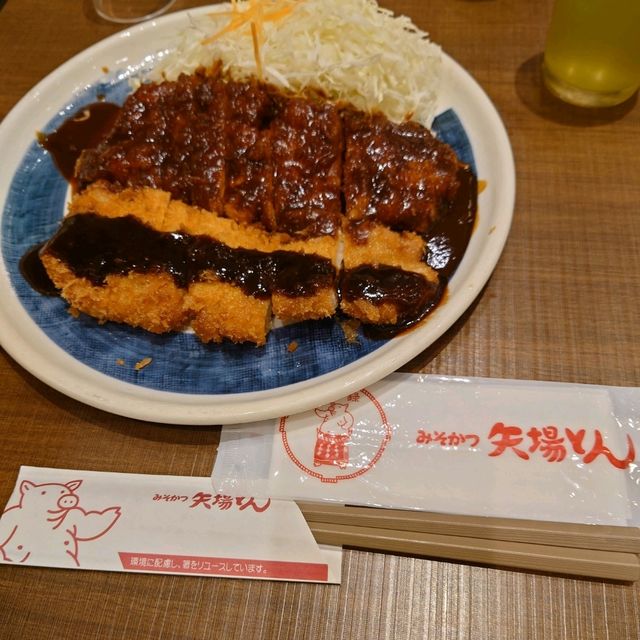 名古屋名物の「矢場とん」