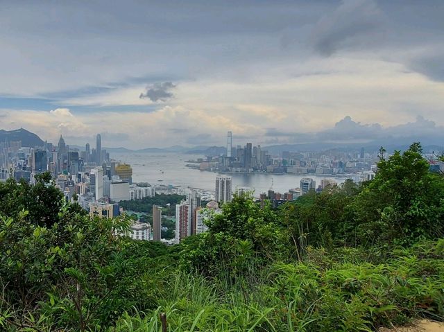 ⛰️香港山峰•🏙紅香爐峰🏞