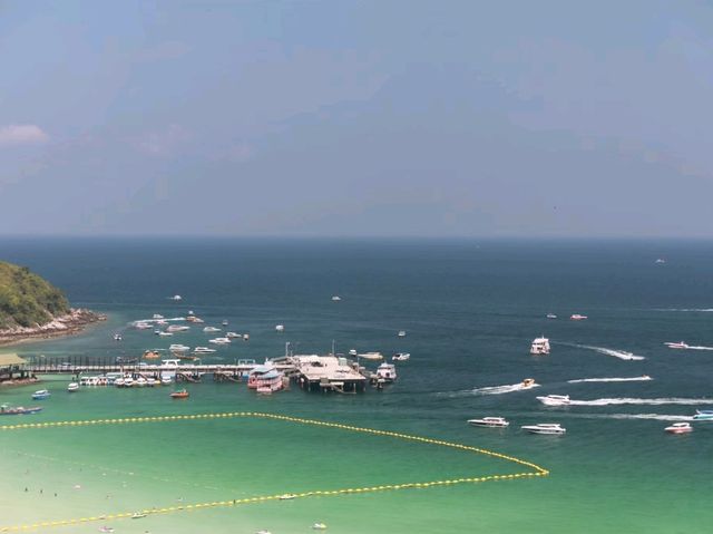 เที่ยวจุดชมวิวหาดตาแหวน เกาะล้าน