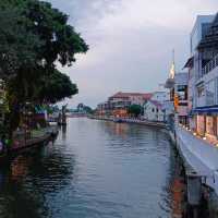 Jonker Street, a good place for shopping and local food experience