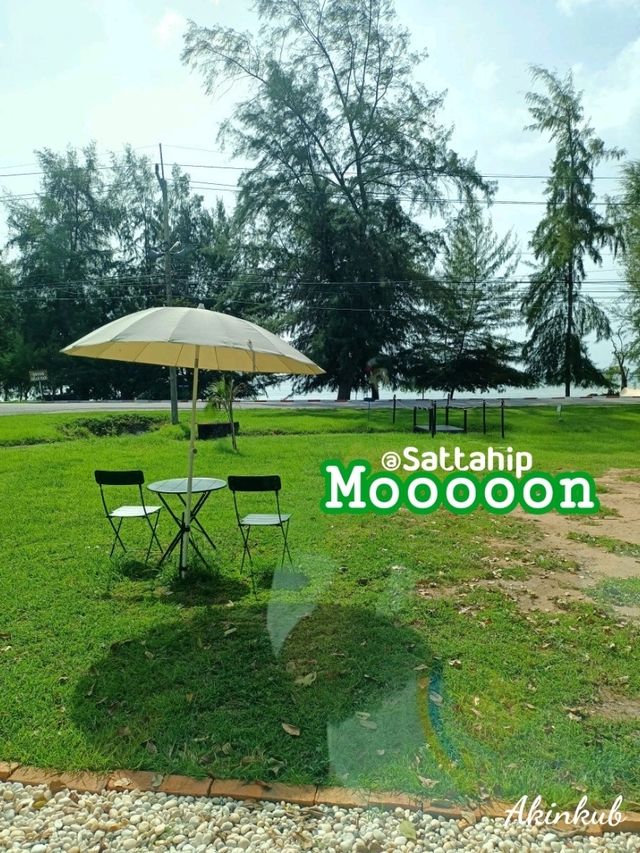 คาเฟ่ลับในค่ายติดทะเล