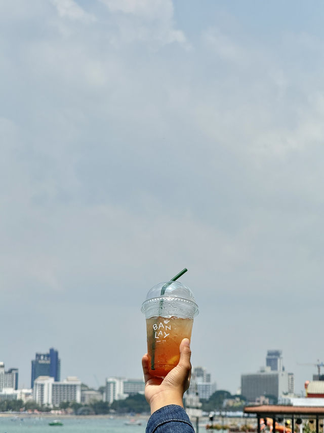บ้านเล โฮมคาเฟ่ | พัทยา 🏡✨🥤⛴️