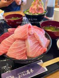 まぐろ好きにおすすめ🐟タワーみたいなネギトロ丼が美味しいごはん屋さん🥢
