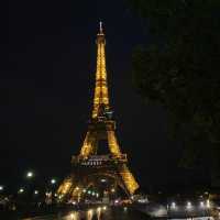 Parisian Dream: A Sunset Stroll from the Arc de Triomphe to the Eiffel Tower 