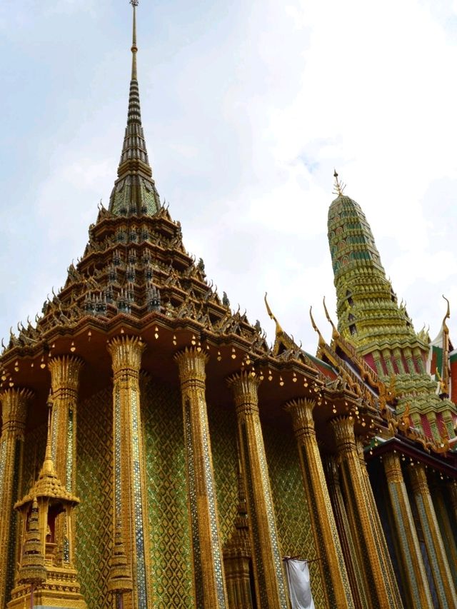 เที่ยวพระบรมมหาราชวัง & วัดพระแก้ว