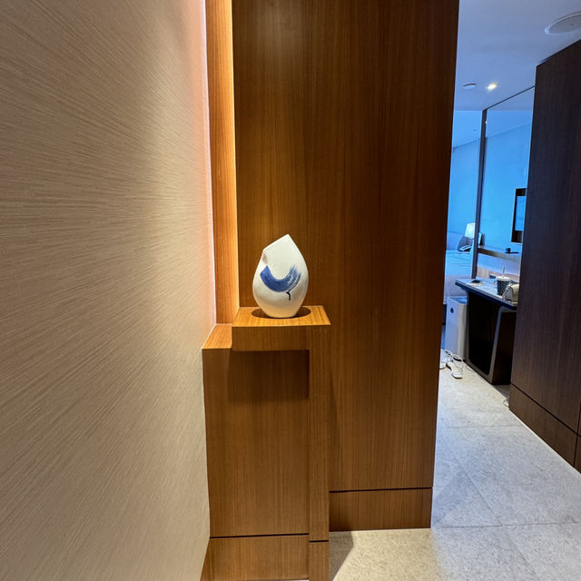 香港嘉里酒店：維多利亞港美景與奢華浴缸的完美組合！🌆🛁🌟