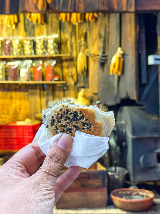 사파가면 꼭 먹어야할 먹거리 ‘밤빵’