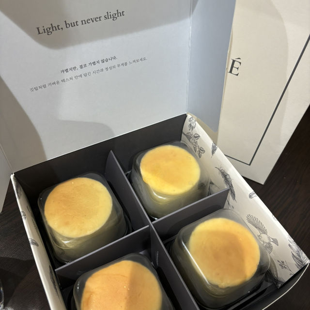 【韓国】ミニスフレチーズケーキ専門店🧀