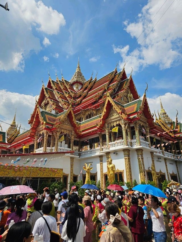วัดบัวขวัญ พระอารามหลวง นนทบุรี 