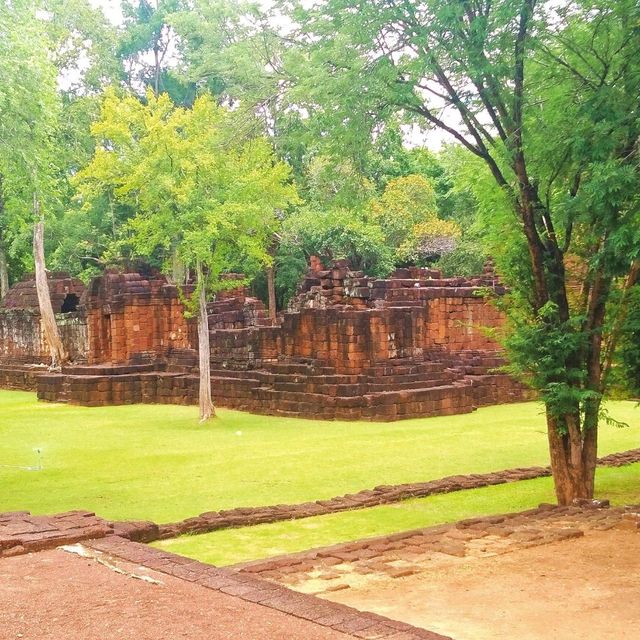 เที่ยวปราสาทเมืองสิงห์ กาญจนบุรี