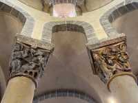 ⛪ サンネクテール教会：フランスの田舎で出会うロマネスク建築の宝石 ✨