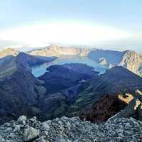 Adventerous Rinjani 3D hike