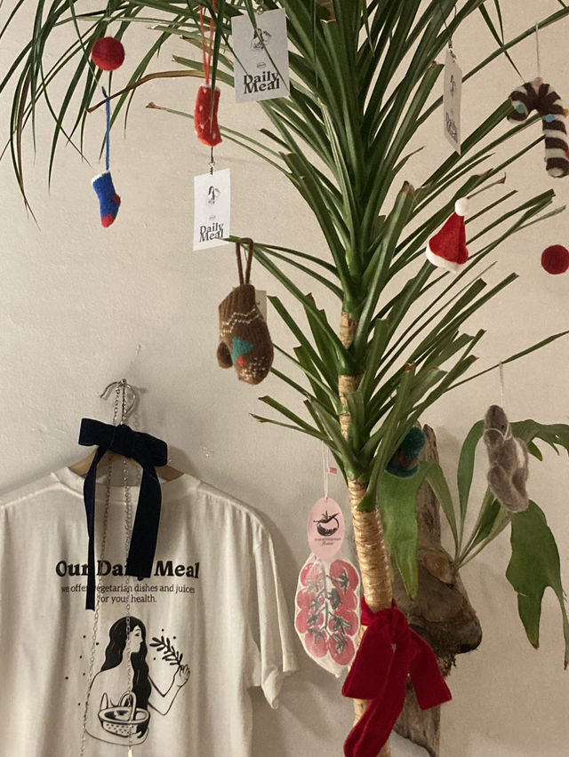우리만의 공간에서 연말모임 하기 좋은 ‘일용할 양식’🤎🎁