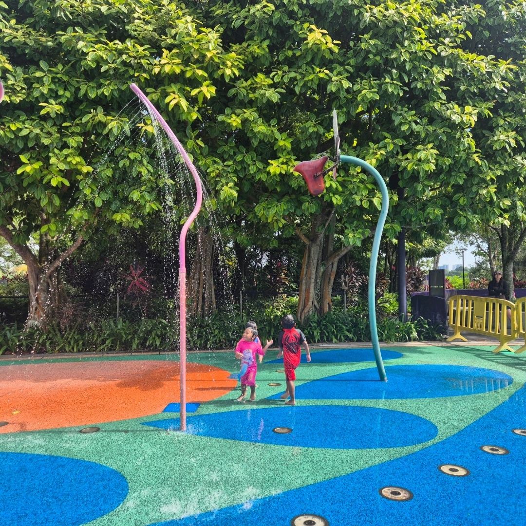 洋書 The Playground of the Far East The Playground of the Far East The Playground of the Far East. by