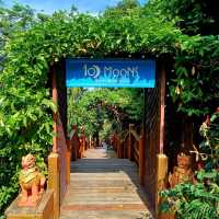 泰國麗貝島特色度假村以及專屬沙灘:麗貝十月度假村Ten Moons Lipe Resort，在trip.com上預定能享受優惠價格