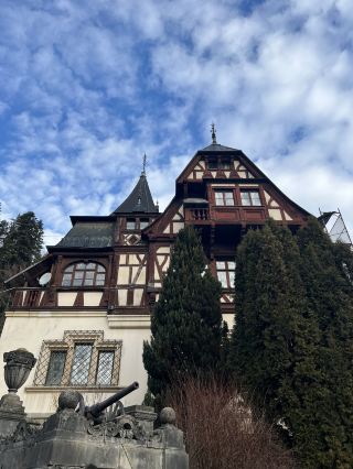 Peleș Castle: Timeless Elegance