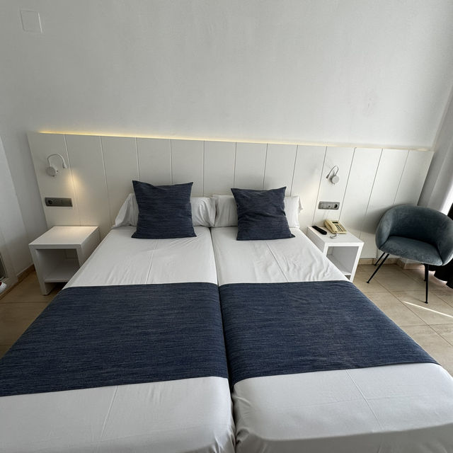 🥳お部屋で海を眺めながら😎クラブ気分🏖️