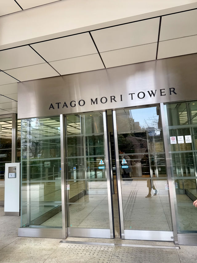 Amazing Lunch Buffet at XEX ATAGO GREEN HILLS with a View of Tokyo Tower