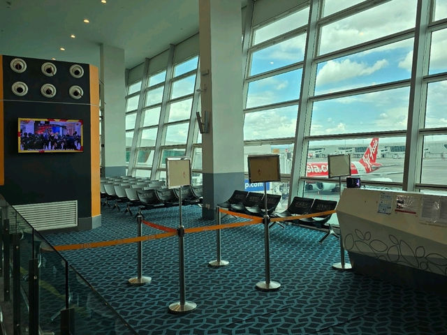 ท่าอากาศยานกัวลาลัมเปอร์  terminal 2 /  KLIA2 