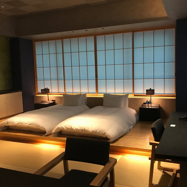 พักผ่อนหรูหราใจกลางโตเกียวที่ Hoshinoya Tokyo