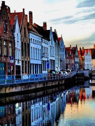 Brussels' Captivating Moments: Unique Experiences in the Heart of Europe