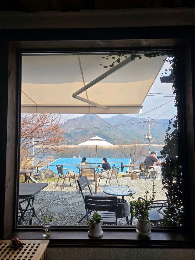 ⭐️💕충주 충주댐이 보이는 한옥카페 구옥,날다