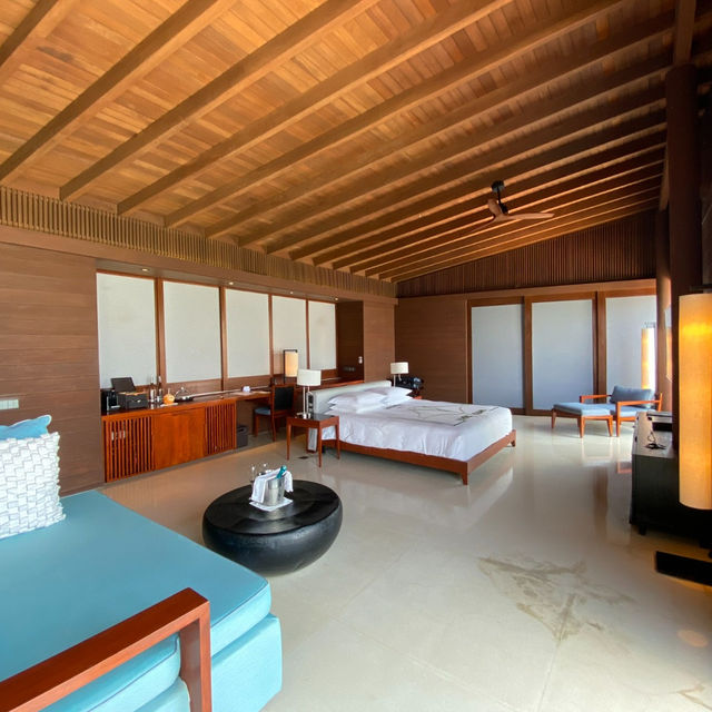 Park Hyatt Maldives Hadahaa: Luxury in Secluded Paradise