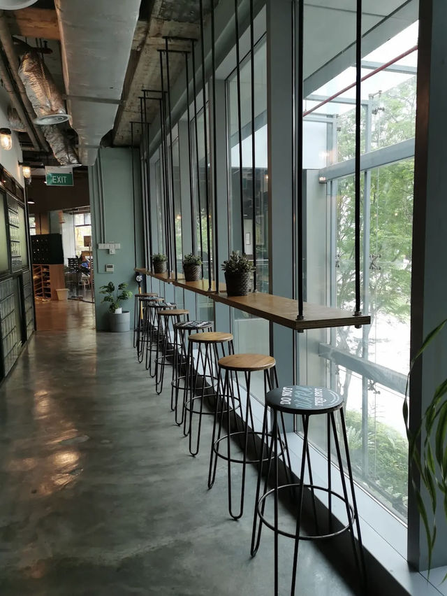 Exceptional Coffee at Common Man Coffee Roasters, Martin Road