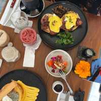 beautiful food experience 