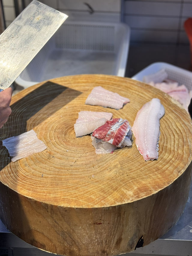 千島湖胖頭魚🐟 現點現殺現做｜保持最佳口感😋