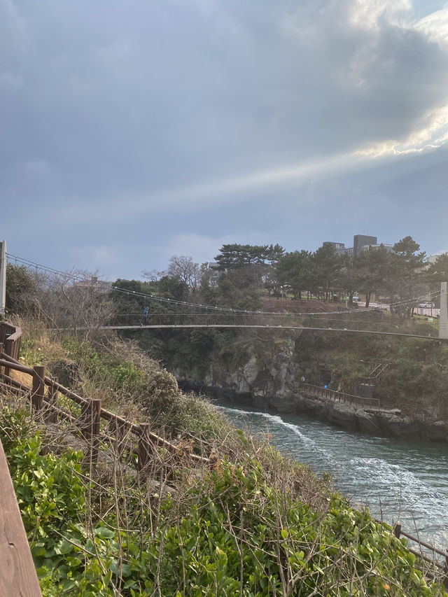 Yongyeon Pond เกาะเชจู