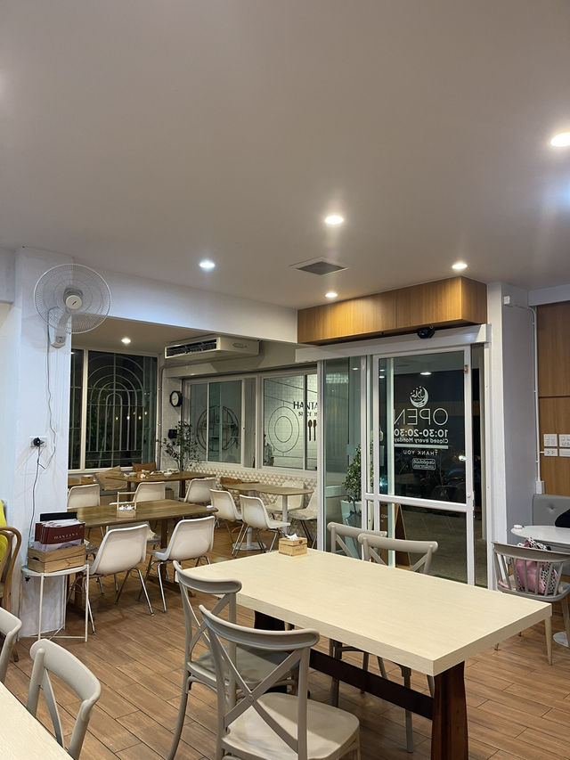 Hantana restaurant