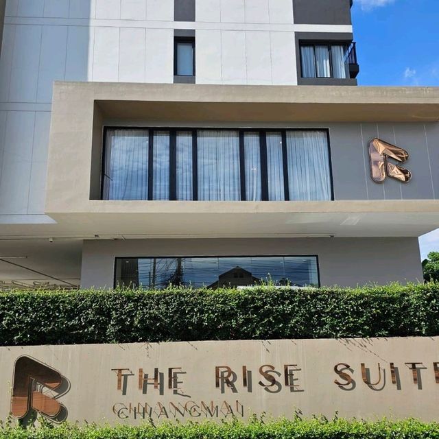 🧸The Rise Suites Hotel | เชียงใหม่🧩