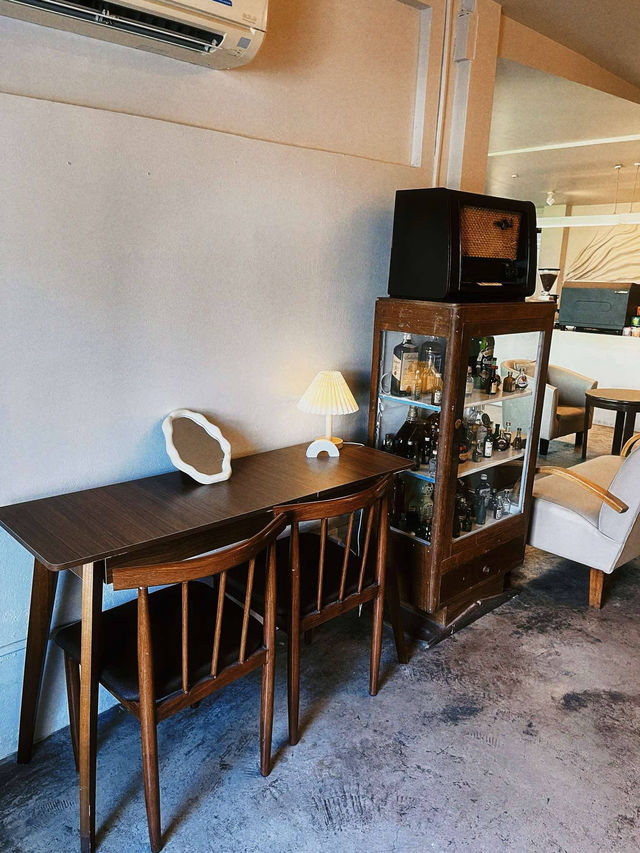  คาเฟ่บ้านปู่ สุราษฎร์ธานี: