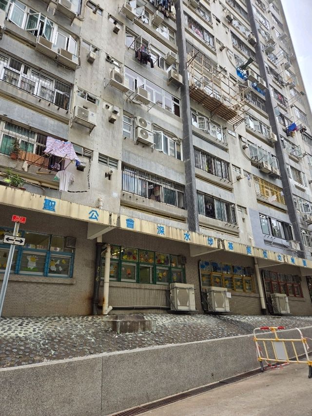 李鄭屋古墓及李鄭屋邨半日遊