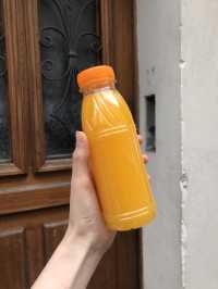🍊파리의 소소한 일상 속 정취를 만나다: 서점, 과일가게, 신선한 주스 그리고 지하철 풍경까지