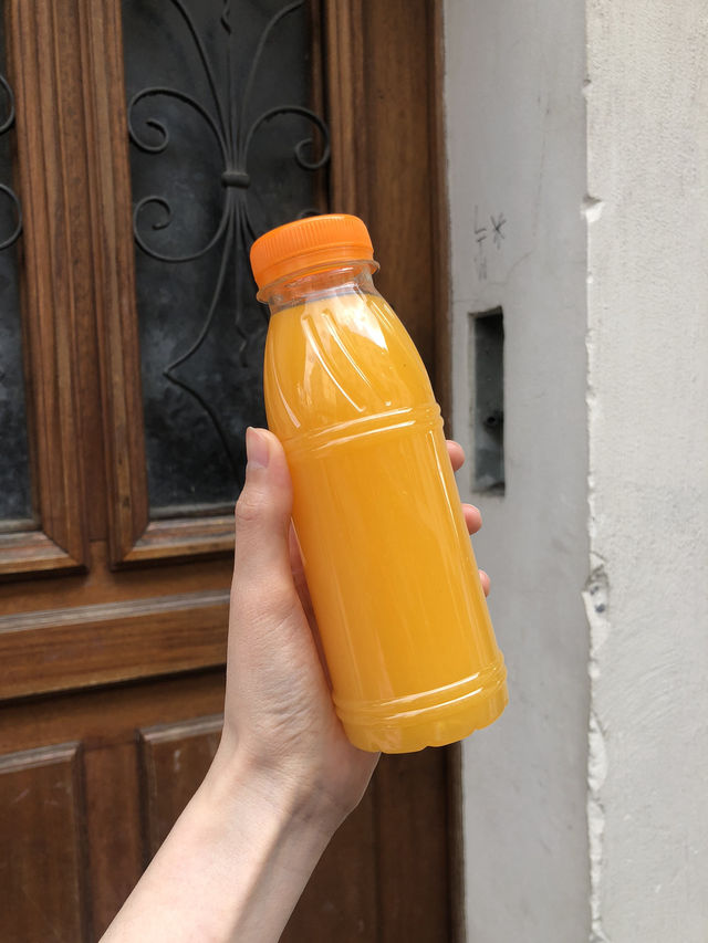 🍊파리의 소소한 일상 속 정취를 만나다: 서점, 과일가게, 신선한 주스 그리고 지하철 풍경까지