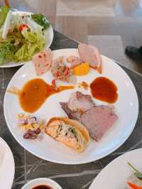 抵食自助午餐