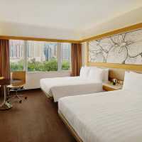 A Skyline Retreat with Timeless Sophistication