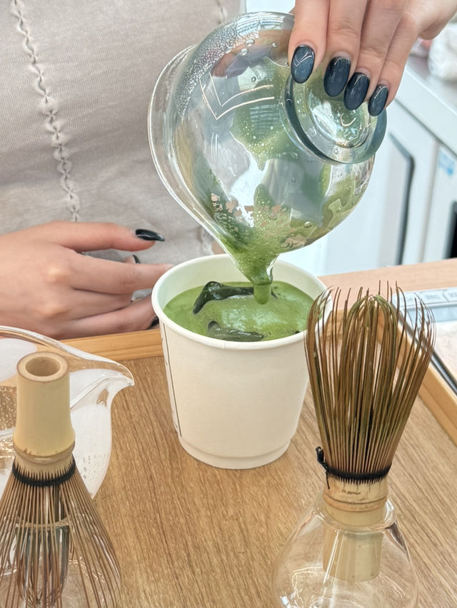【香港】中環IFC超霸氣汴京茶尞：單賣一項手沏抹茶，犀利！