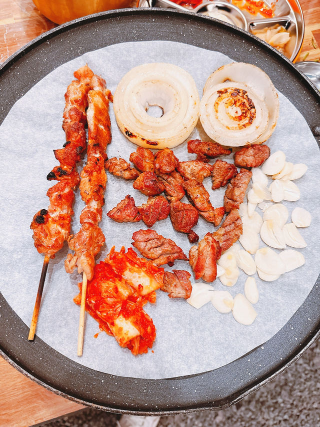 야외 글램핑 즐기며 도심속 캠핑 고기집 밤부바베큐🐮🔥