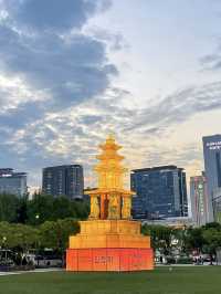 🌿 종로 한가운데서 만나는 도심 속 여유, 청계천 산책길 🏙️