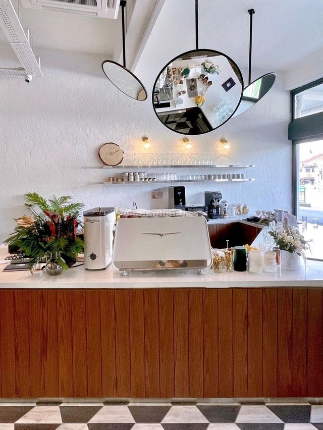 Oaks Coffee Co. Singapore