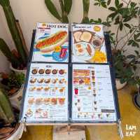 คาเฟ่ไอติมโฮมเมดที่แอบอยู่ในซอยแถวอรุณอัมรินทร์