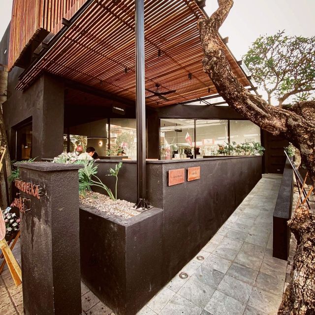 Ba Koudelka Cafe
