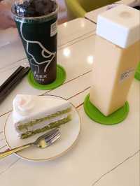 Chill Vibes at Vrex Cafe Semporna!